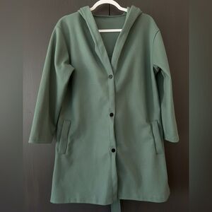 Women’s Hooded Coat M Sage Green Cotton Spandex Snaps Distinctive Details New